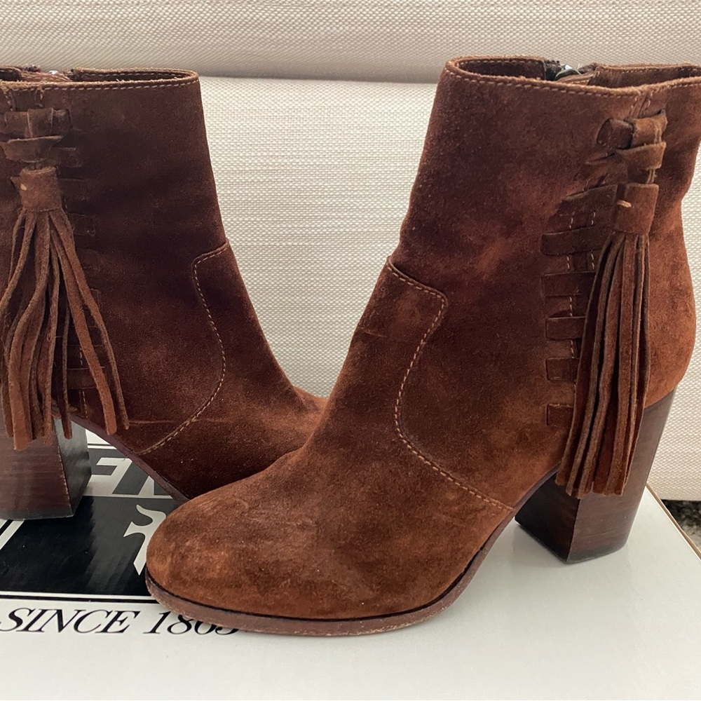 Suede Frye Boots with Tassel size 6 - Picture 2 of 6